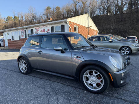 2006 MINI Cooper for sale at Hasic Auto Sales LLC in Harrisburg PA