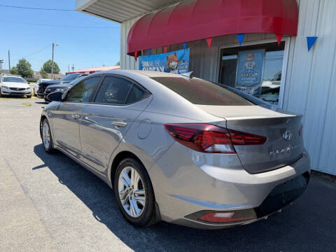 2020 Hyundai Elantra