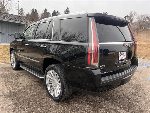 2020 Cadillac Escalade Platinum