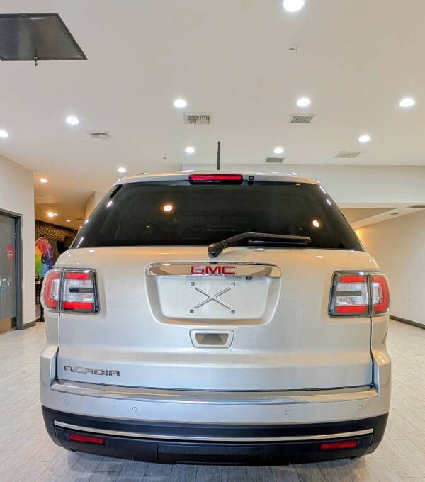 2016 GMC Acadia SLT-2