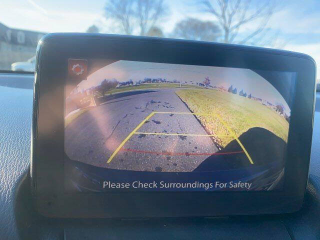 2019 Toyota Yaris LE