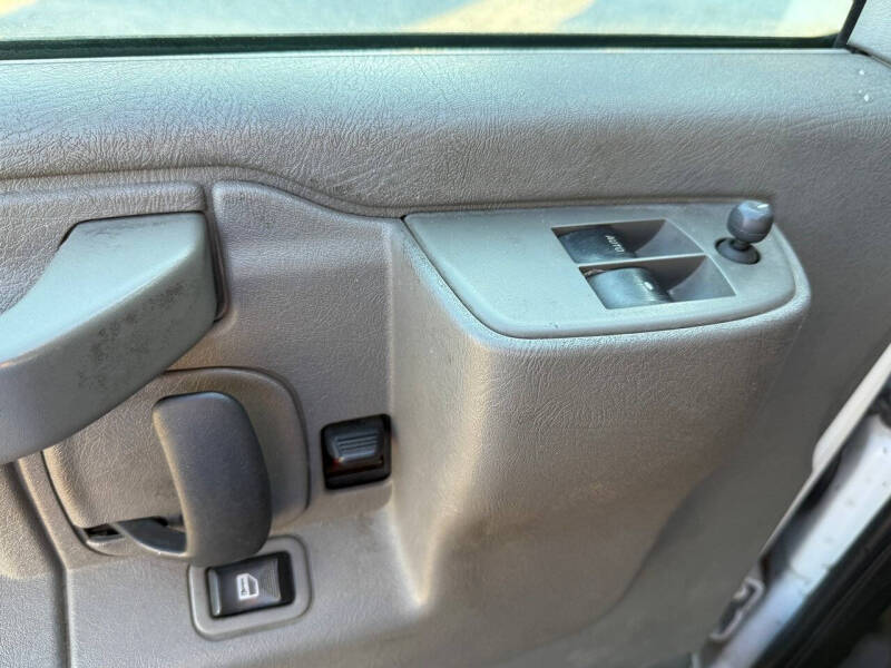 2016 Chevrolet Express 2500