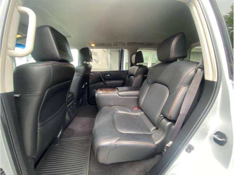 2017 Nissan Armada Platinum