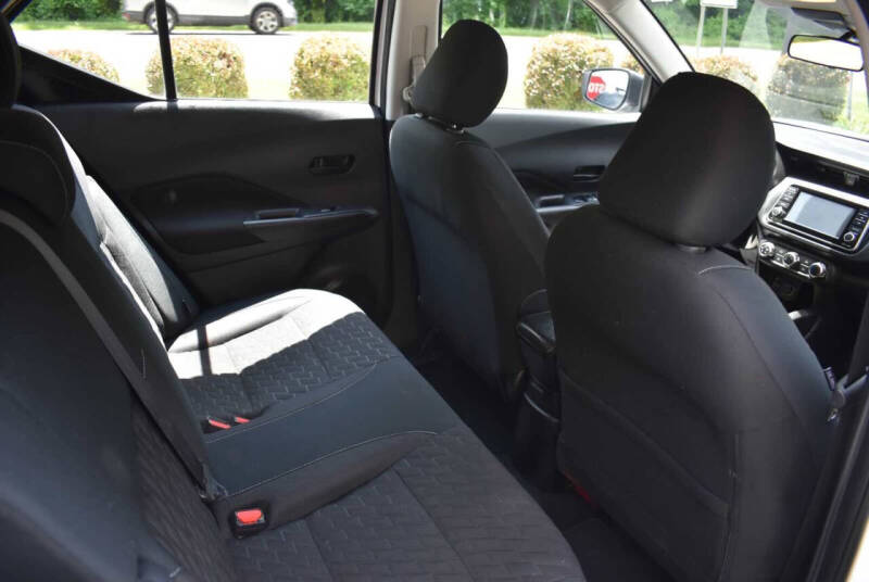 2021 Nissan Kicks S