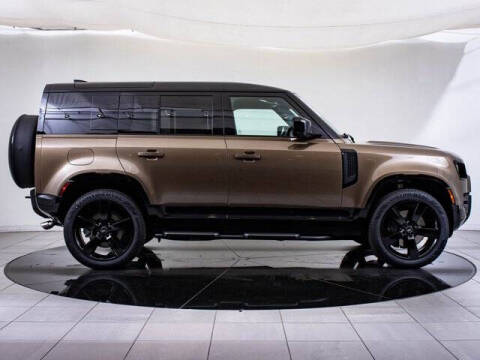 2025 Land Rover Defender 110 P500 X-Dynamic SE