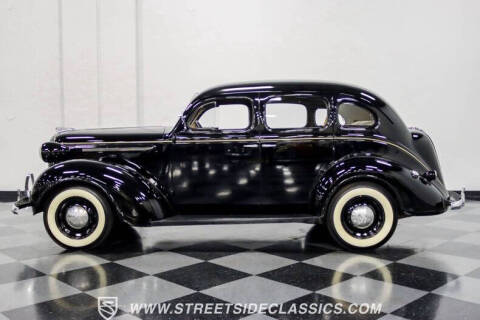 1938 Plymouth Deluxe