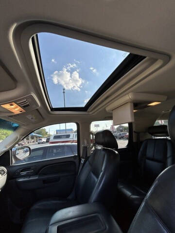 2010 Chevrolet Suburban LT