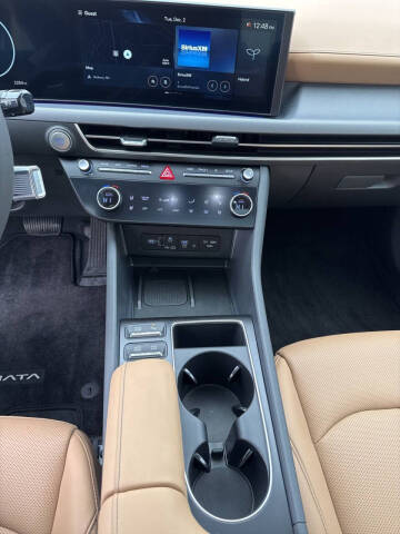 2025 Hyundai Sonata Hybrid Limited