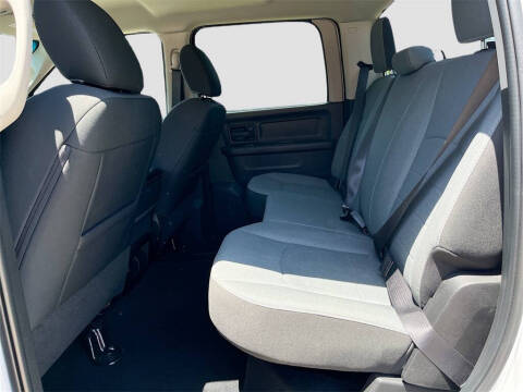 2024 RAM 1500 Classic Tradesman