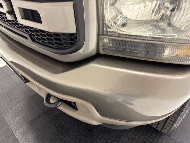 2004 Ford Excursion Limited