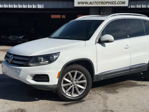 2017 Volkswagen Tiguan 2.0T Wolfsburg Edition