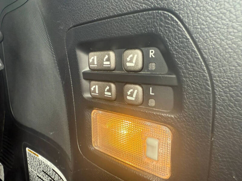 2014 Lexus LX 570