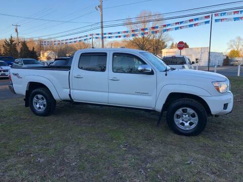 2015 Toyota Tacoma for sale at Manny's Auto Sales in Winslow NJ