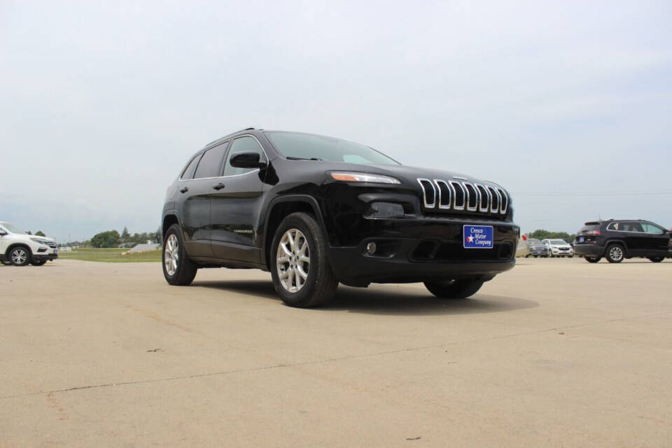 2017 Jeep Cherokee for sale at Cresco Motor Company in Cresco, IA