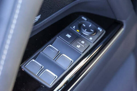 2025 Lexus LX 600 Premium