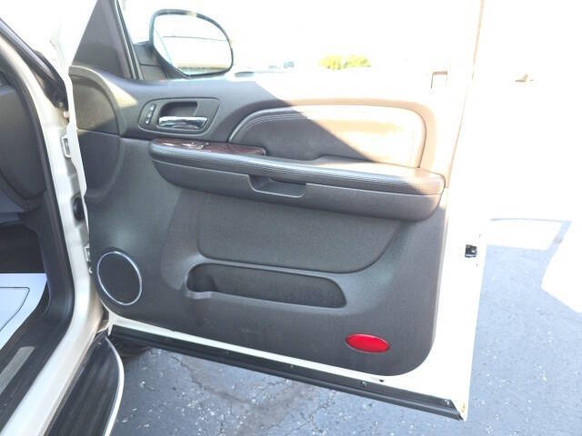 2009 GMC Yukon XL Denali