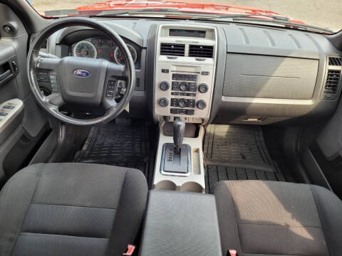 2009 Ford Escape XLT