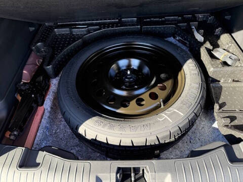 2025 Ford Escape Hybrid ST-Line Select