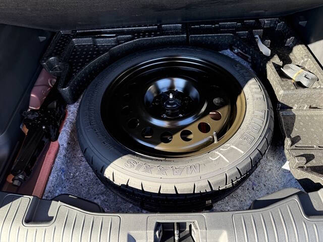 2025 Ford Escape Hybrid ST-Line Select