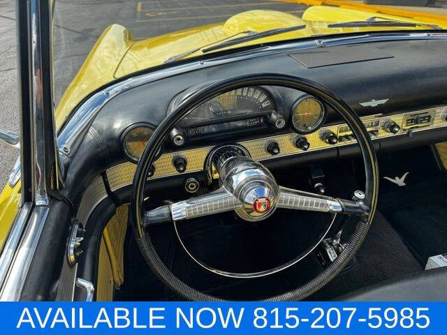 1955 Ford Thunderbird