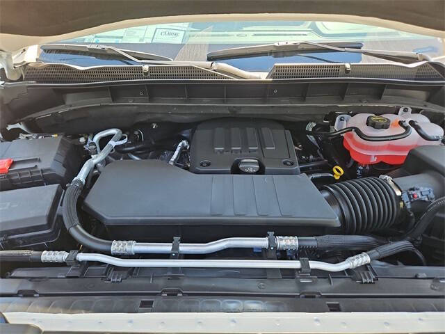 2026 GMC Sierra 1500 Elevation Standard