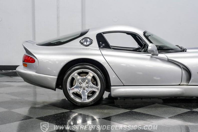 1999 Dodge Viper GTS