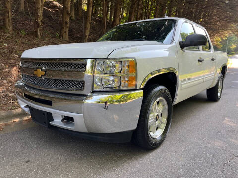 2012 Chevrolet Silverado 1500 for sale at Lenoir Auto in Hickory NC