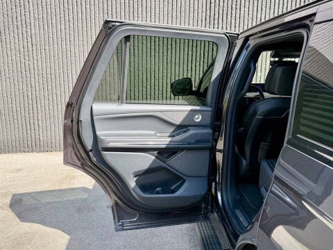 2025 Lincoln Navigator Reserve