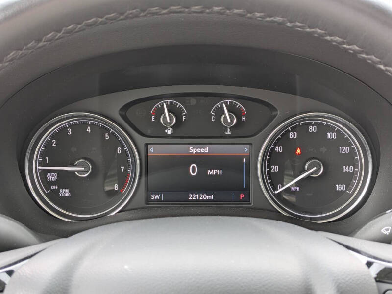2023 Buick Enclave Essence