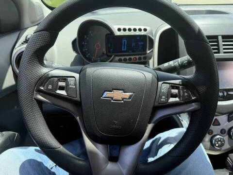 2016 Chevrolet Sonic LT Auto