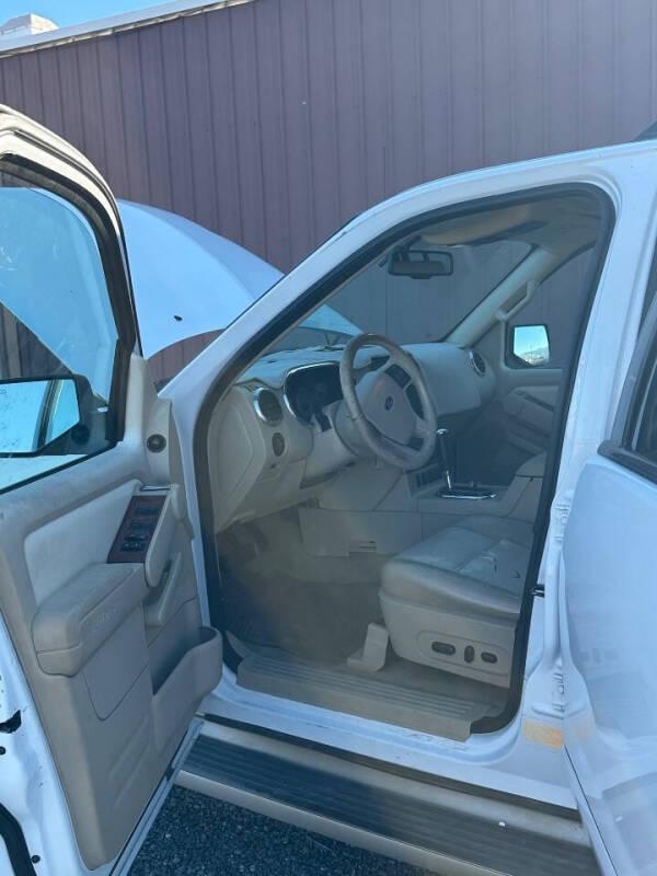 2006 Ford Explorer Eddie Bauer