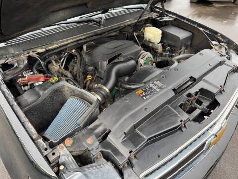 2013 Chevrolet Suburban LT 2500