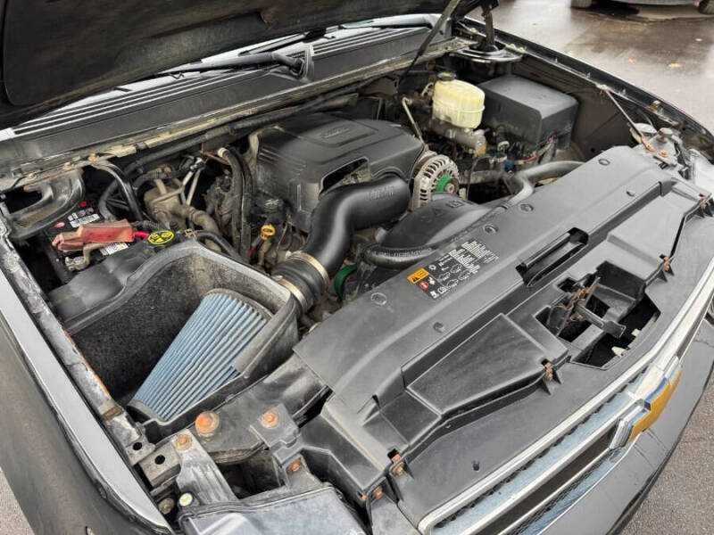 2013 Chevrolet Suburban LT 2500