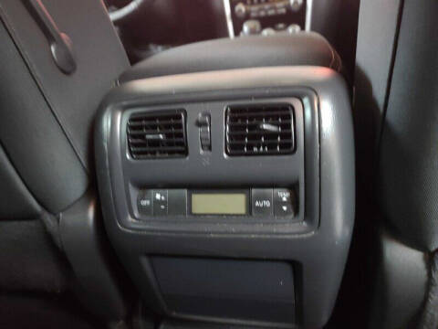 2017 Nissan Pathfinder SV