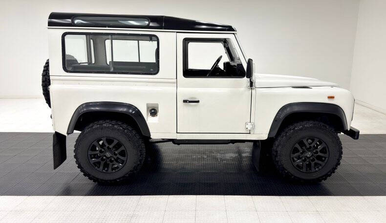 1991 Land Rover Defender