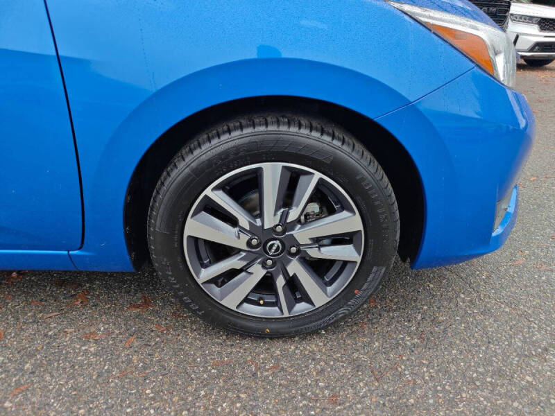 2023 Nissan Versa SV