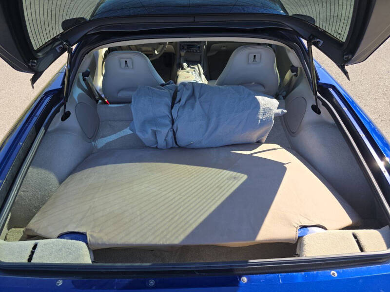 2004 Chevrolet Corvette