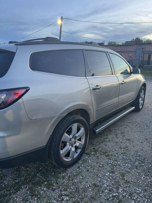 2017 Chevrolet Traverse LT