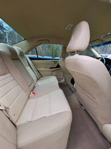 2016 Toyota Camry LE