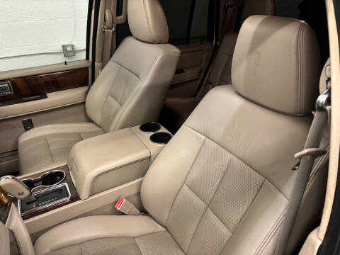 2012 Lincoln Navigator