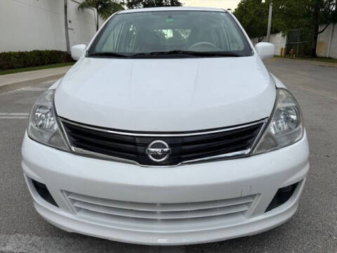 2011 Nissan Versa 1.8 SL