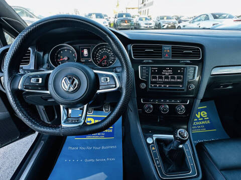 2016 Volkswagen Golf GTI SE