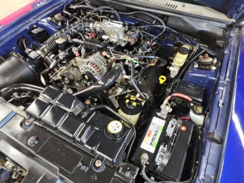 2004 Ford Mustang GT Deluxe