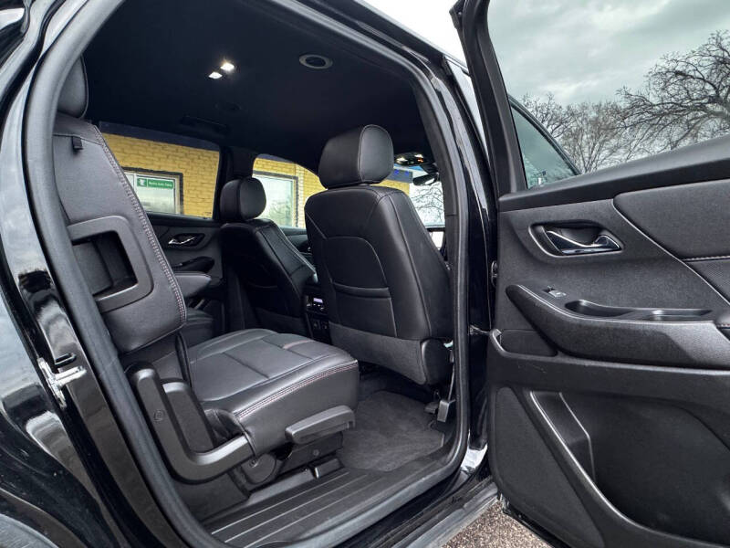 2022 Chevrolet Traverse RS