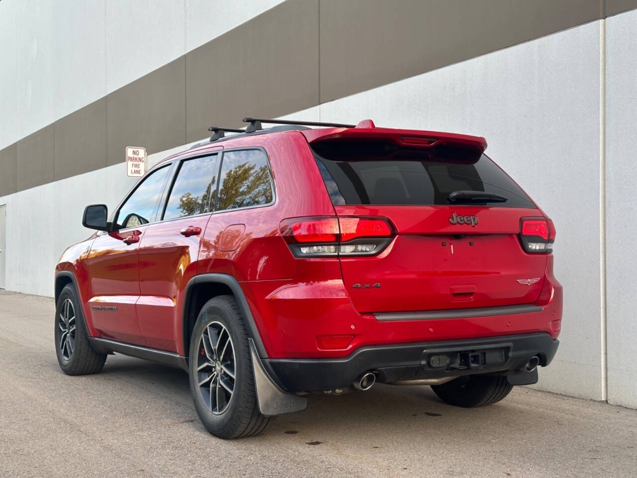 2019 Jeep Grand Cherokee for sale at Phoenix Motor Co in Romulus, MI