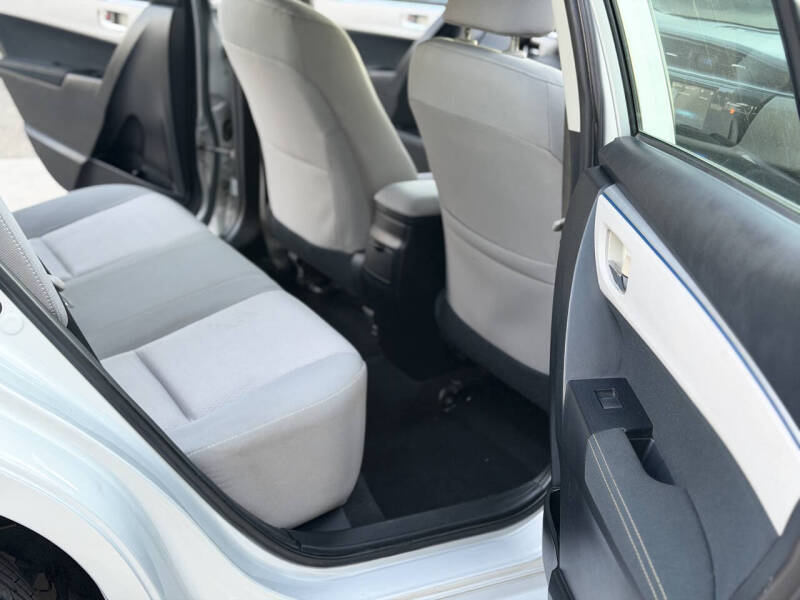 2014 Toyota Corolla LE