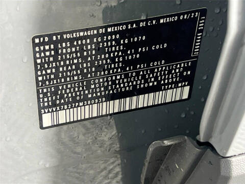 2023 Volkswagen Taos SE 4Motion