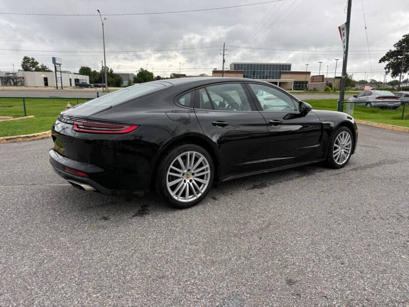 2017 Porsche Panamera