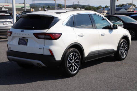 2025 Ford Escape Plug-In Hybrid PHEV