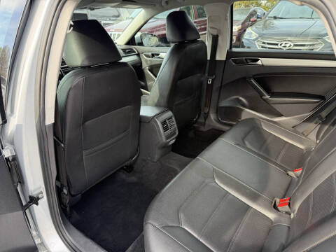 2019 Volkswagen Passat Wolfsburg